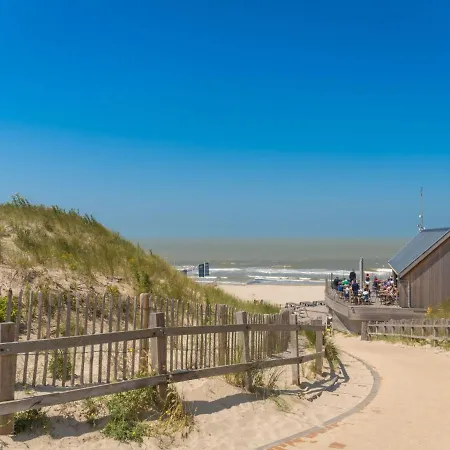 Astrid 704 With Balcony By Interhome Daire