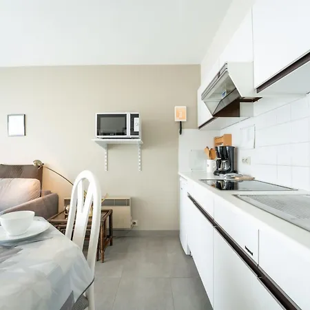 Apartment Astrid 704 With Balcony By Interhome Bredene